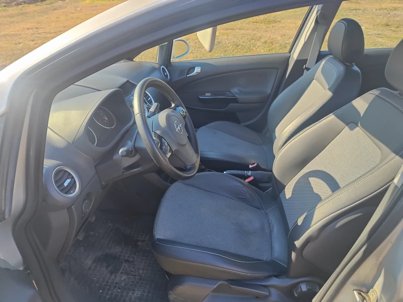 Opel Corsa, снимка 7 - Автомобили и джипове - 48825923