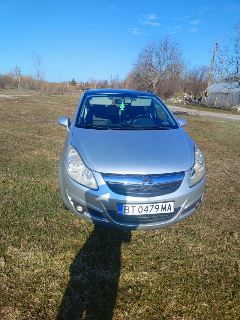 Opel Corsa, снимка 1 - Автомобили и джипове - 48825923