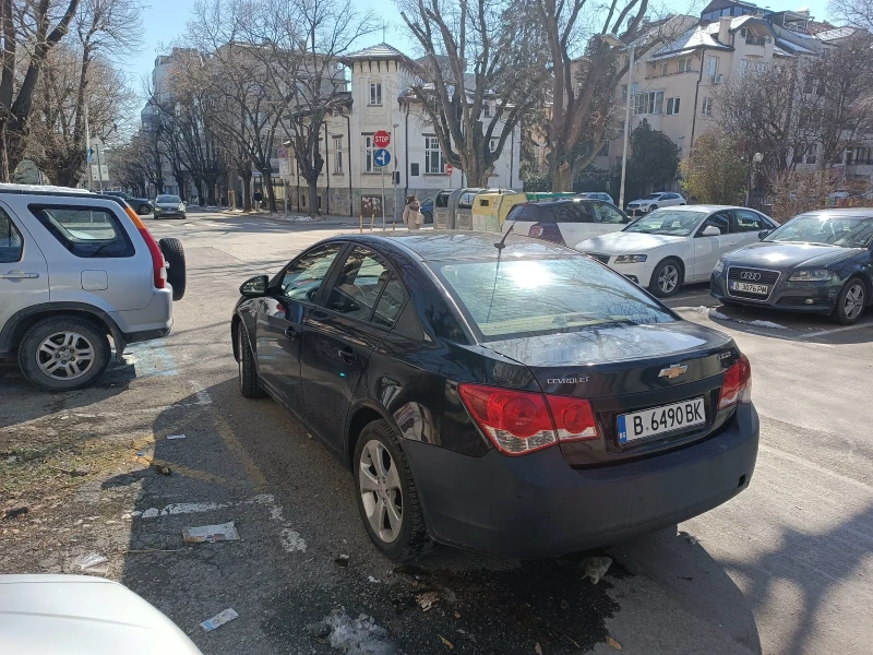 Chevrolet Cruze 1, 1 газ/бензин, снимка 4 - Автомобили и джипове - 49221173