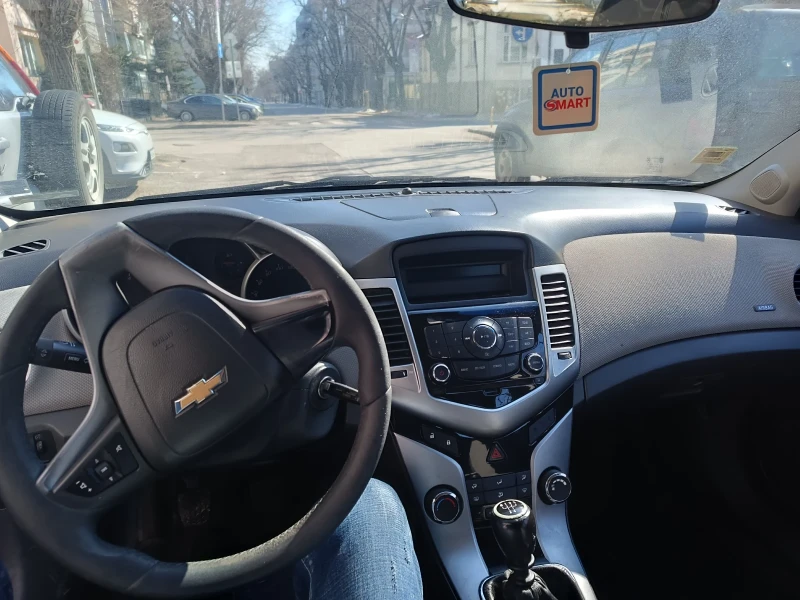 Chevrolet Cruze 1, 1 газ/бензин, снимка 5 - Автомобили и джипове - 49221173