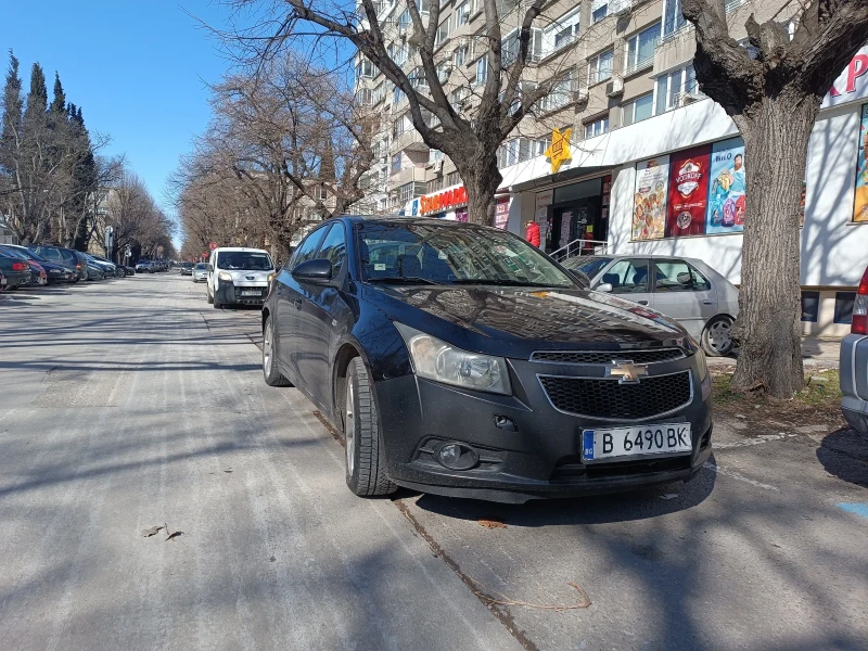 Chevrolet Cruze 1, 1 газ/бензин, снимка 2 - Автомобили и джипове - 49221173