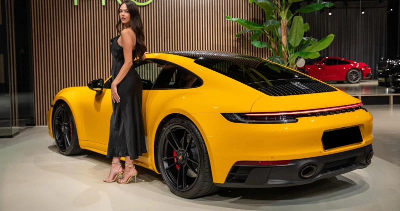 Porsche 911 Carrera 4 GTS Coupe, снимка 7 - Автомобили и джипове - 51404380