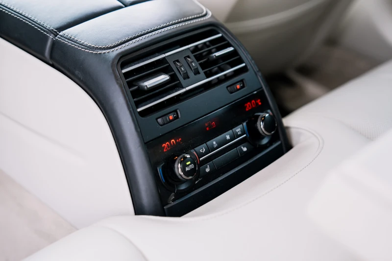 BMW 640 xDrive, снимка 12 - Автомобили и джипове - 52636455