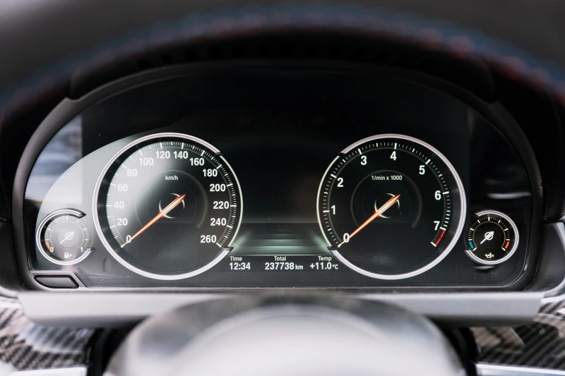 BMW 640 xDrive, снимка 9 - Автомобили и джипове - 52636455