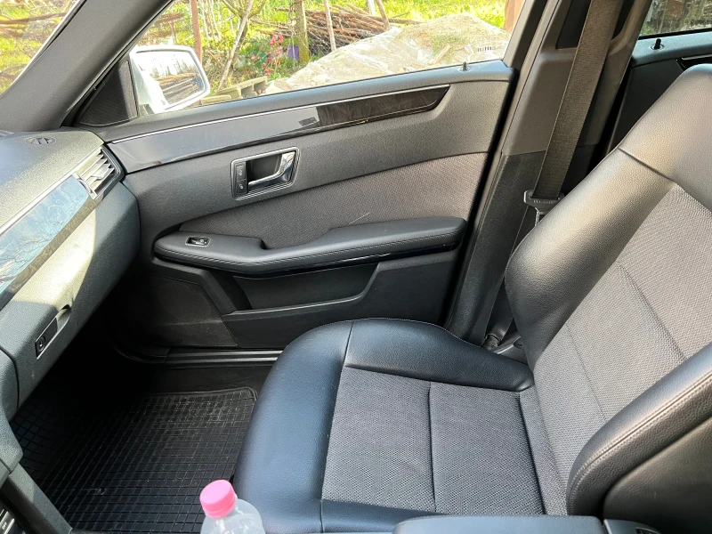 Mercedes-Benz E 250 CDI AMG, снимка 8 - Автомобили и джипове - 52676526
