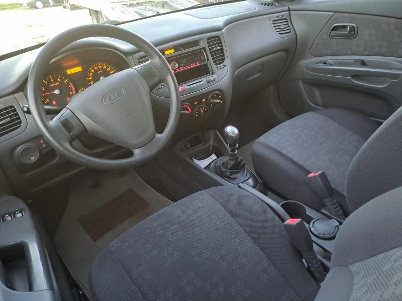 Kia Rio 1.4iKLIMA, NAVIGATOR , снимка 8 - Автомобили и джипове - 53284033