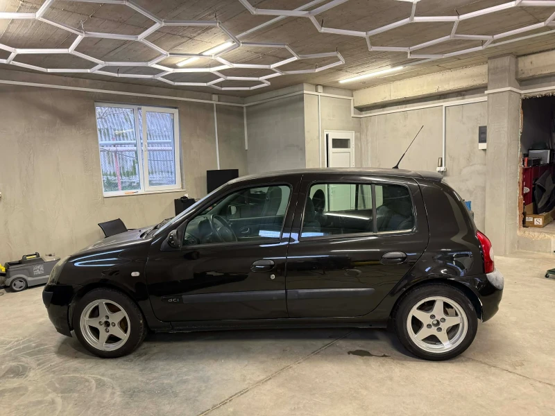 Renault Clio 1.5 DCI, снимка 14 - Автомобили и джипове - 53594204