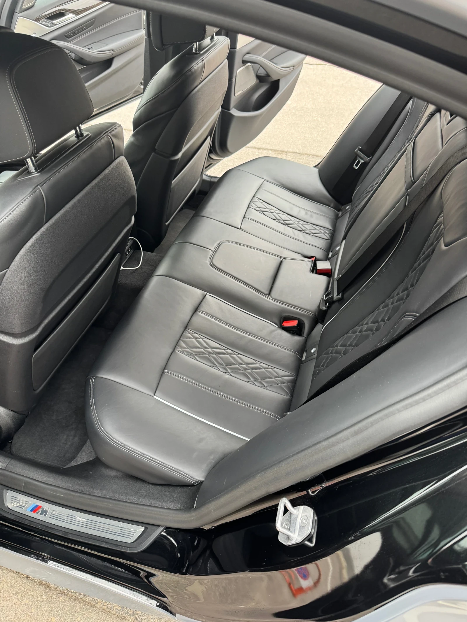 BMW 540 BMW 540i * xDrive* M-Pack*  Mild Hybrid | Mobile.bg   11