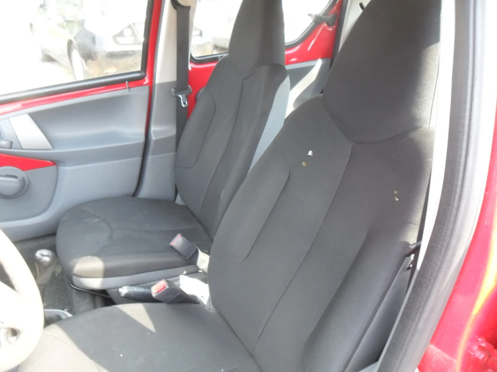 Toyota Aygo 1.0 й навигация - изображение 9