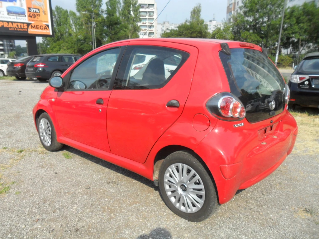 Toyota Aygo 1.0 й навигация - изображение 4