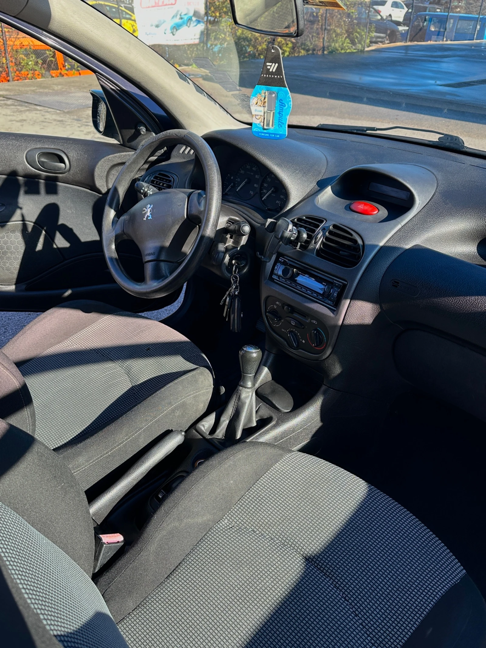 Peugeot 206 газ/бензин 1.4 - изображение 5