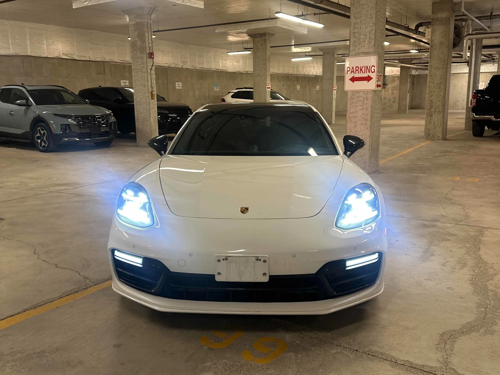 Porsche Panamera GTS CARFAX АВТО КРЕДИТ  - изображение 3
