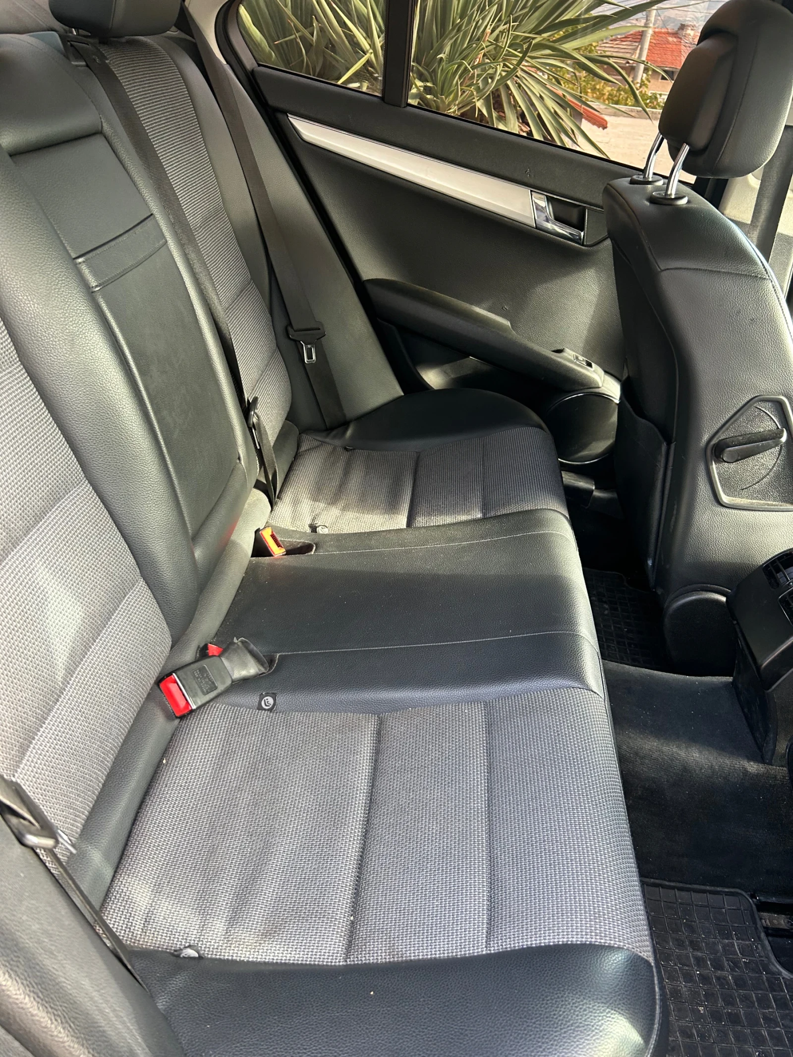 Mercedes-Benz C 250 АВТОМАТ ТОП ЛИЗИНГ | Mobile.bg — изображение 11