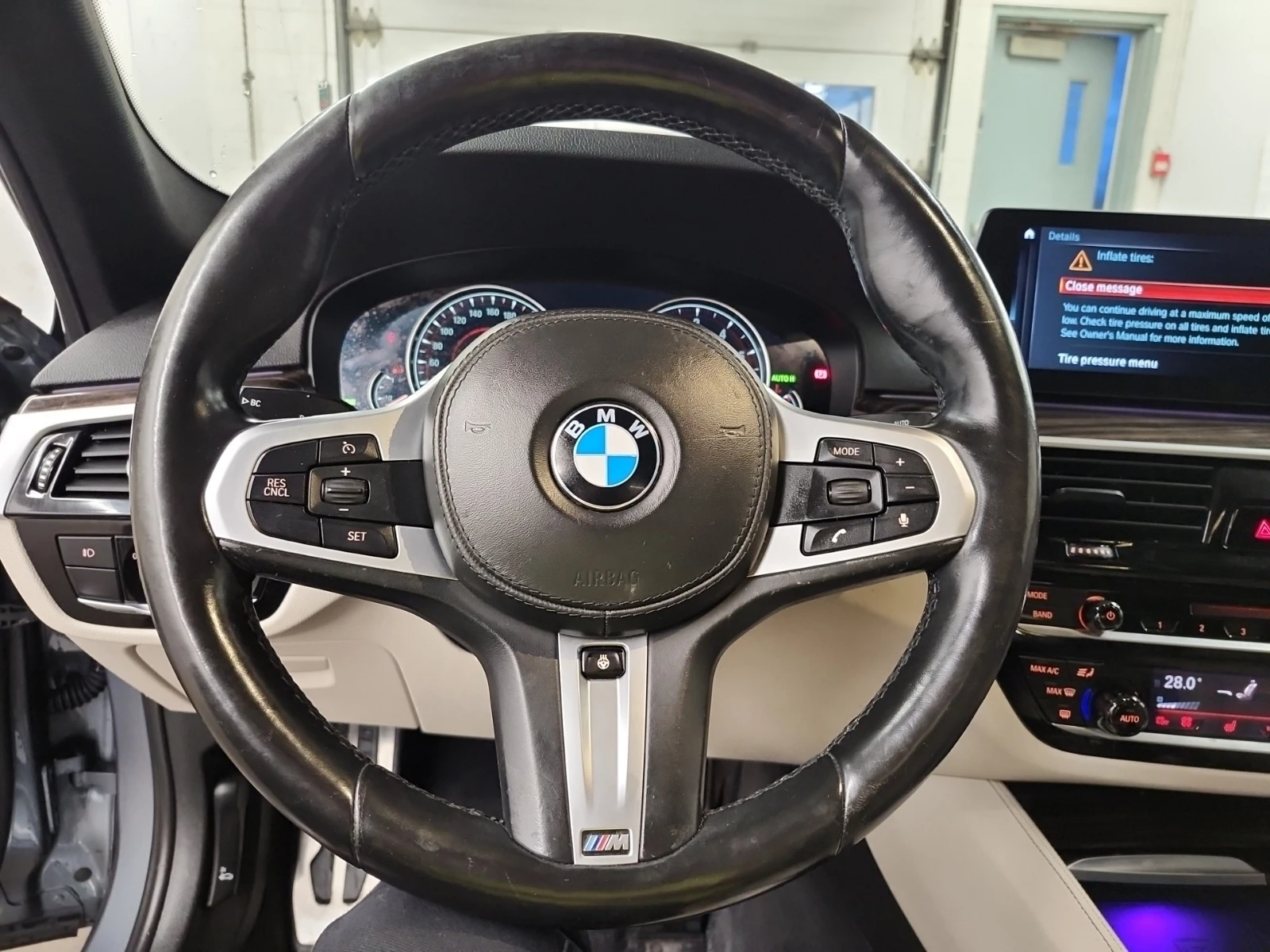 BMW 530 M-Pack (CARFAX) | Mobile.bg   9