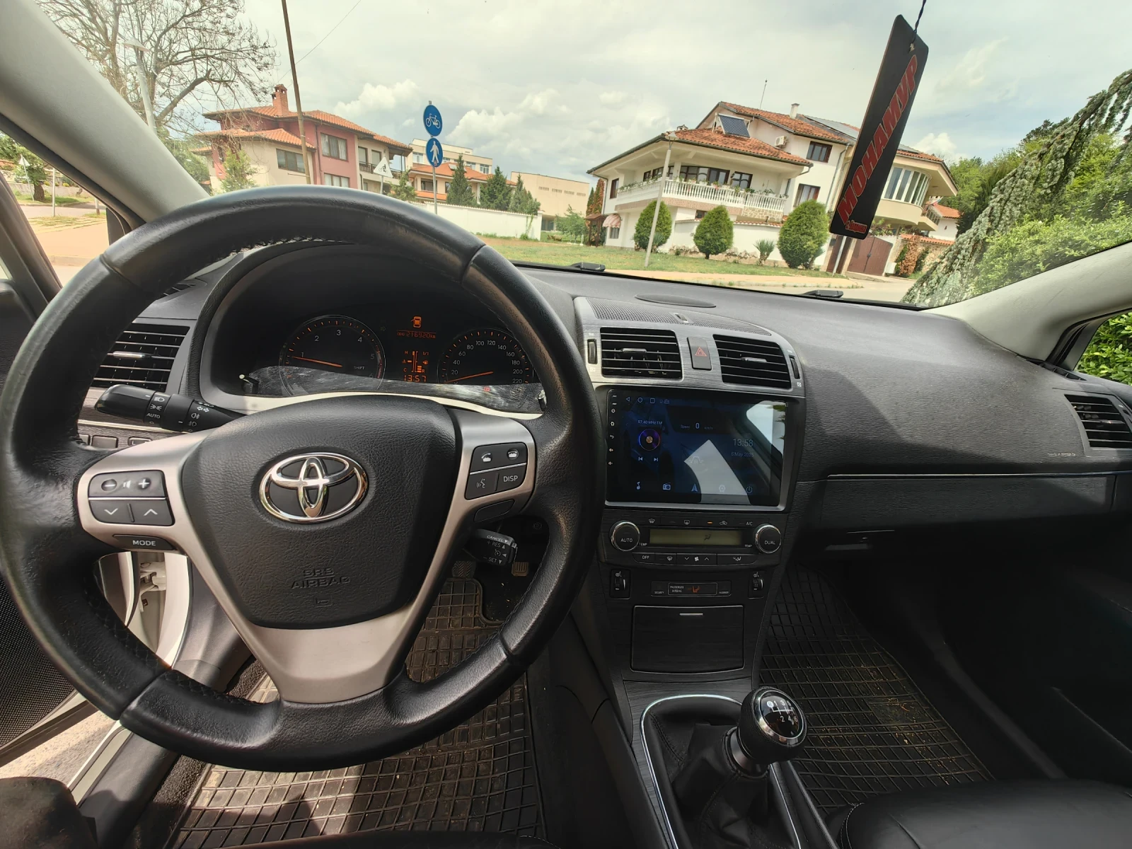 Toyota Avensis 2.2 D4D - изображение 9