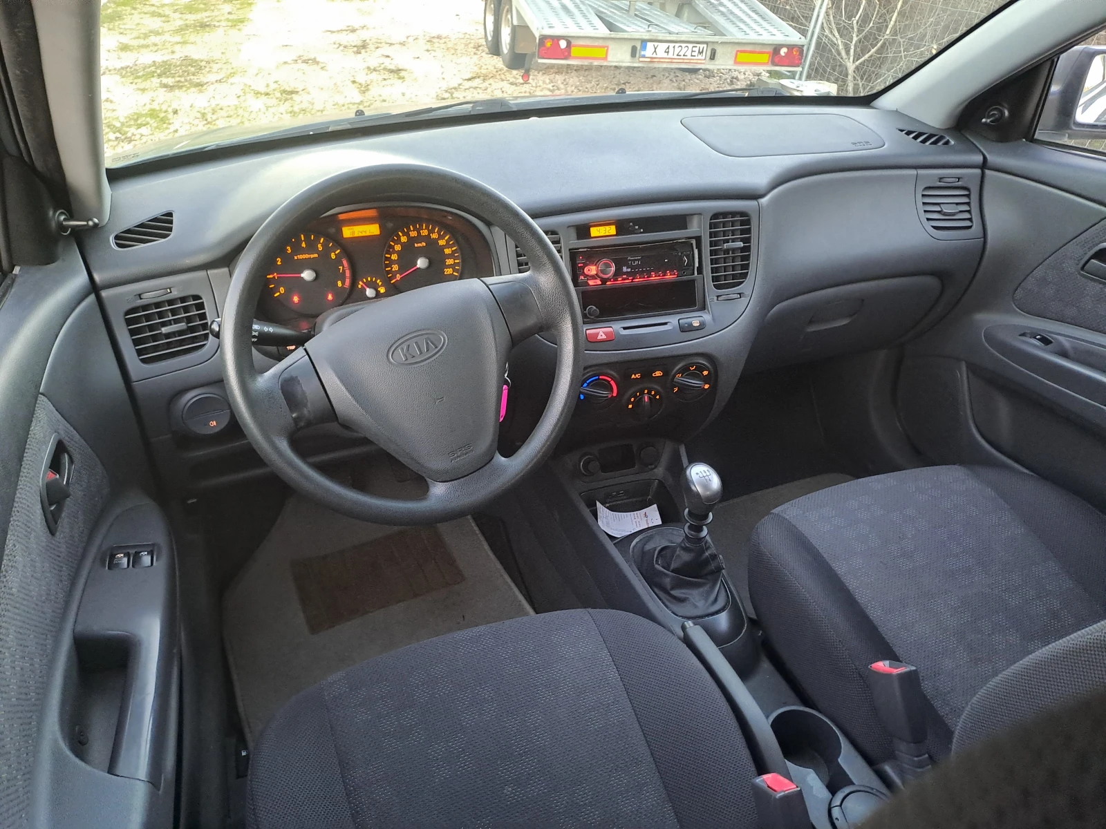 Kia Rio 1.4iKLIMA, NAVIGATOR  - изображение 9
