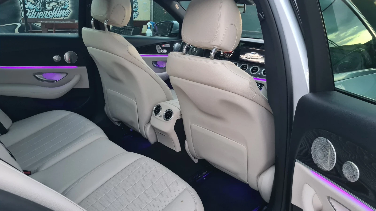 Mercedes-Benz E 300 * AMG Line * 48 000 км * Burmester * Ambient 64, снимка 10 - Автомобили и джипове - 53845028