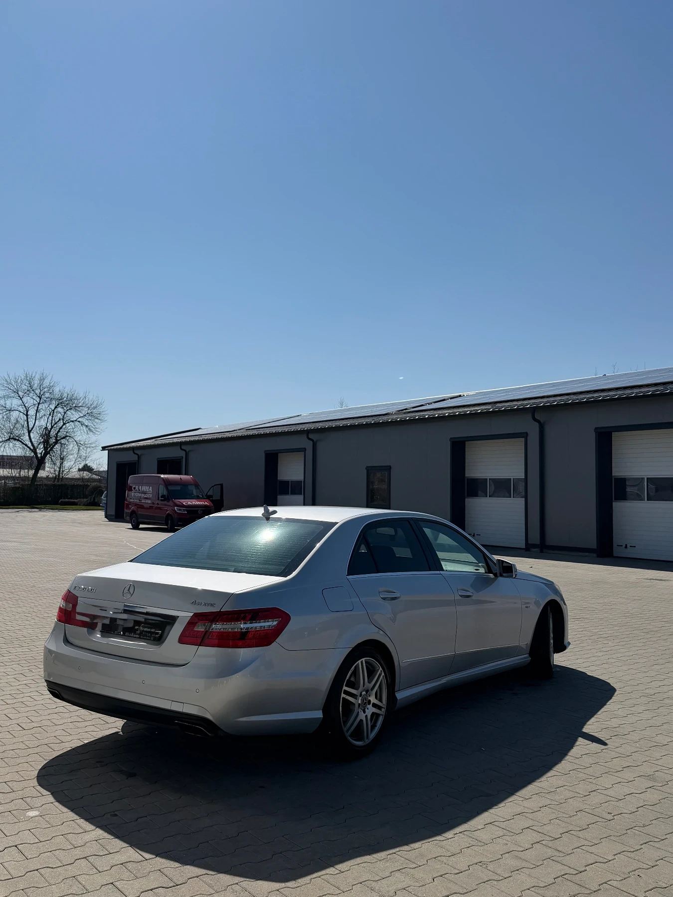 Mercedes-Benz E 350, снимка 4 - Автомобили и джипове - 53782270