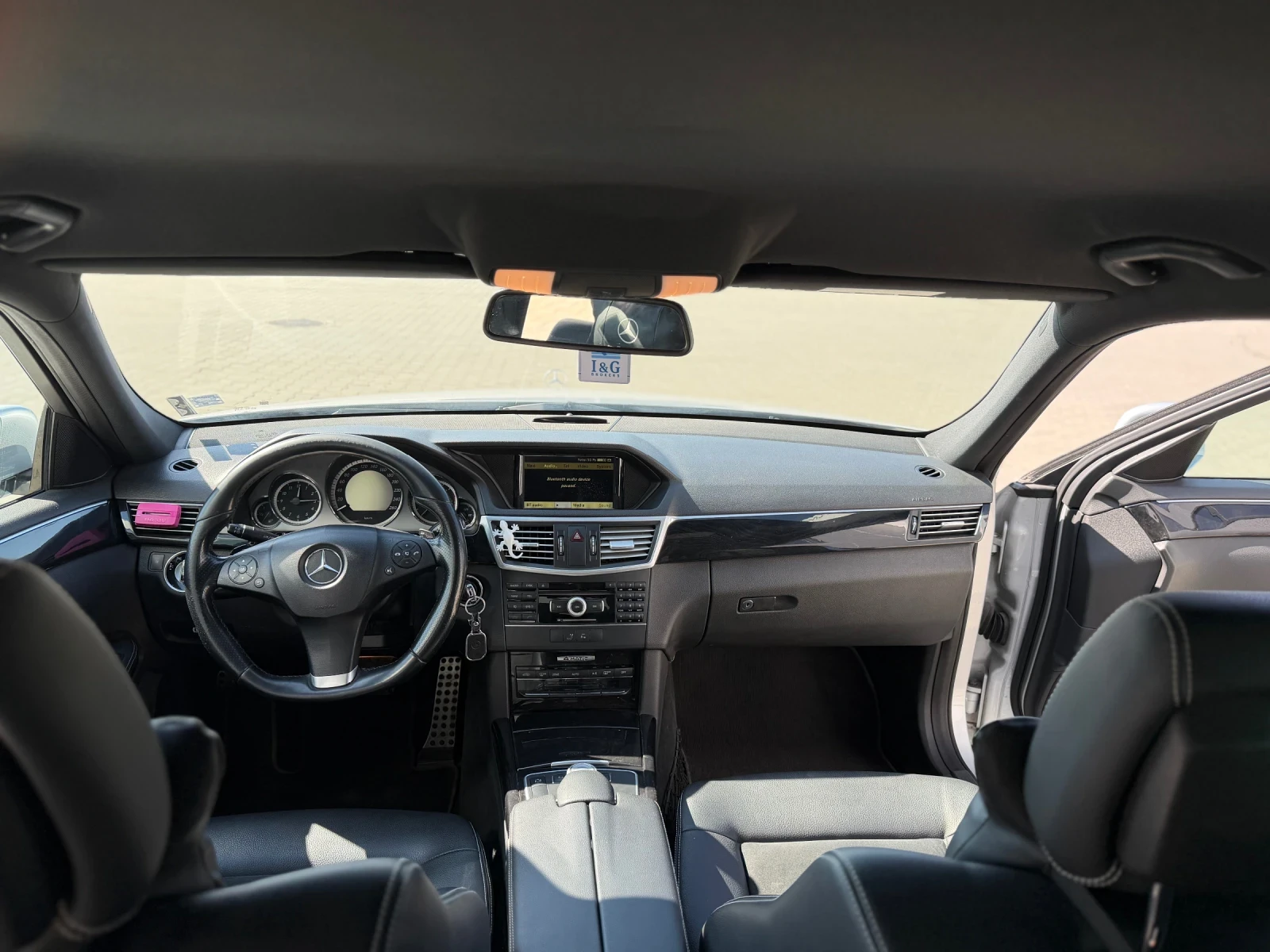 Mercedes-Benz E 350, снимка 13 - Автомобили и джипове - 53782270