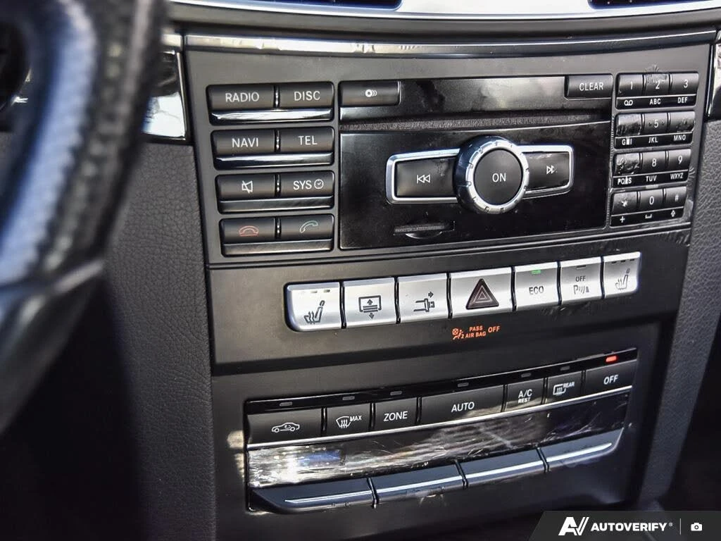 Mercedes-Benz E 350 Coupe* 4MATIC* FULL* АвтоКредит* (ЦЕНА ДО БГ), снимка 14 - Автомобили и джипове - 53830350