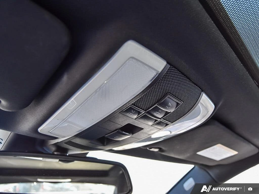 Mercedes-Benz E 350 Coupe* 4MATIC* FULL* АвтоКредит* (ЦЕНА ДО БГ), снимка 16 - Автомобили и джипове - 53830350