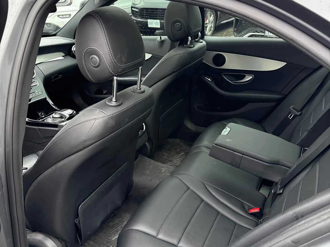 Mercedes-Benz C 300 * CARFAX * ���������������� * PANO * ������� * ��� | Mobile.bg � ����������� 12