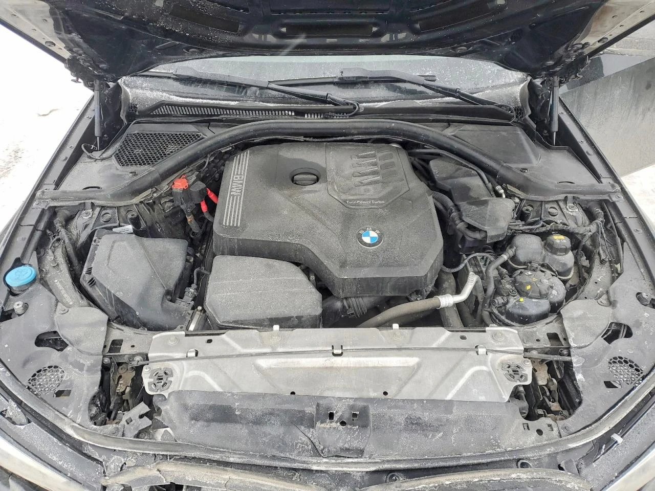 BMW 330 2.0l Xi, снимка 11 - Автомобили и джипове - 53924032