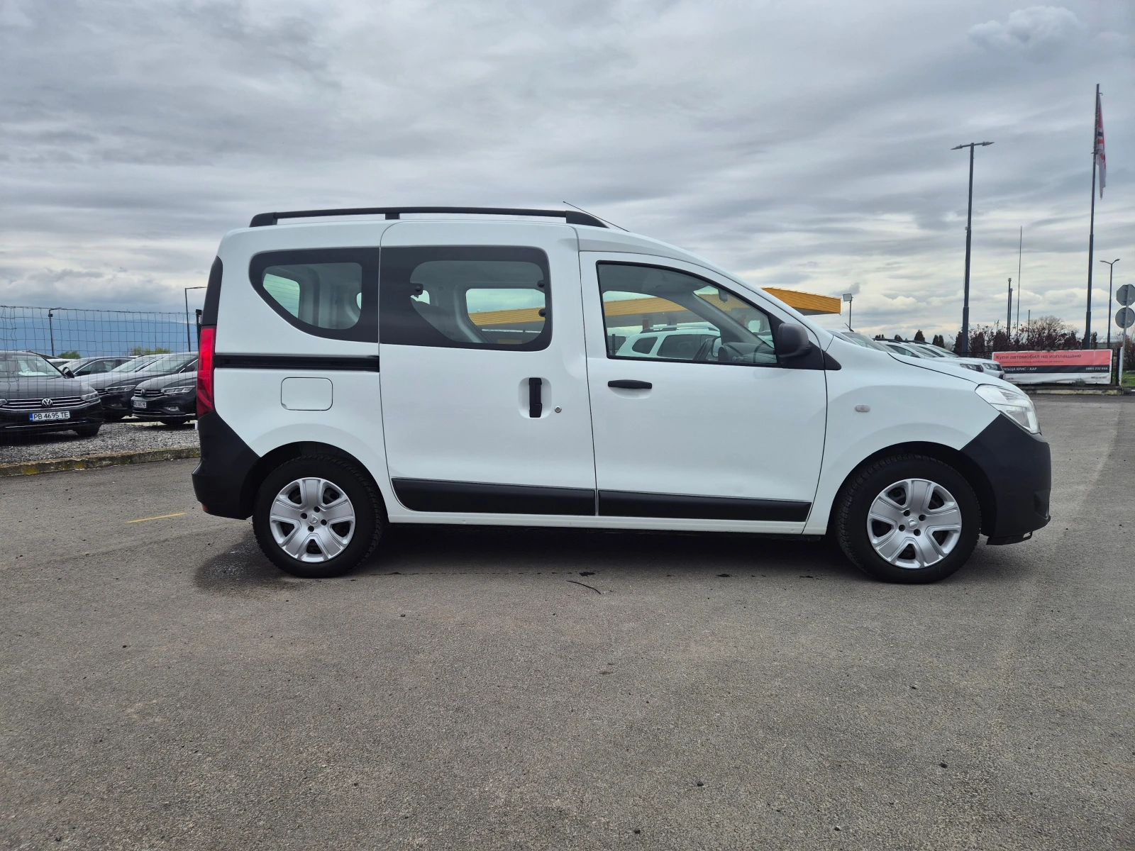 Dacia Dokker N1-M/T 1.5 DCI, снимка 6 - Автомобили и джипове - 53947482