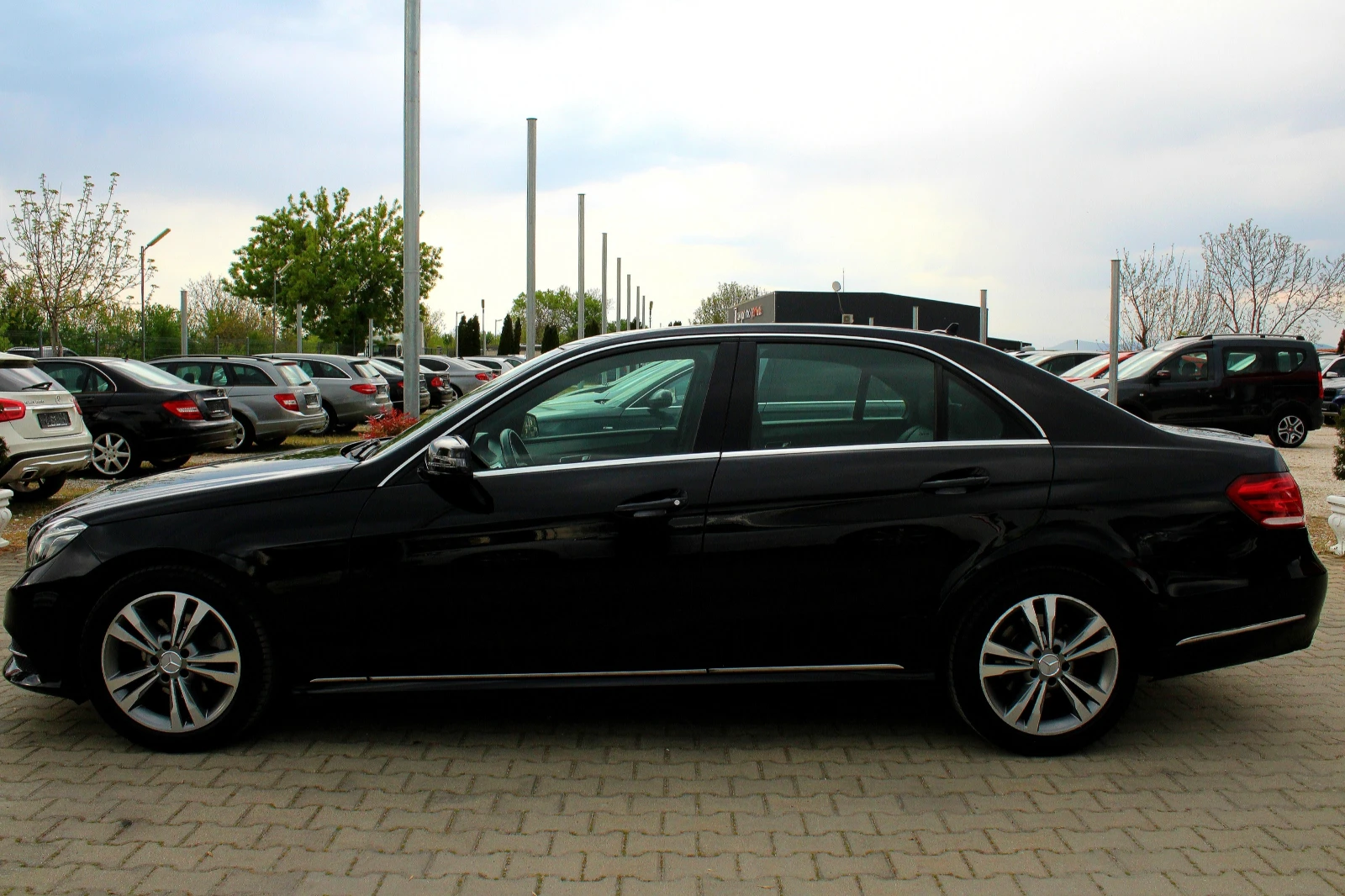 Mercedes-Benz E 220 CDI FACELIFT* �������� ������ | Mobile.bg � ����������� 4
