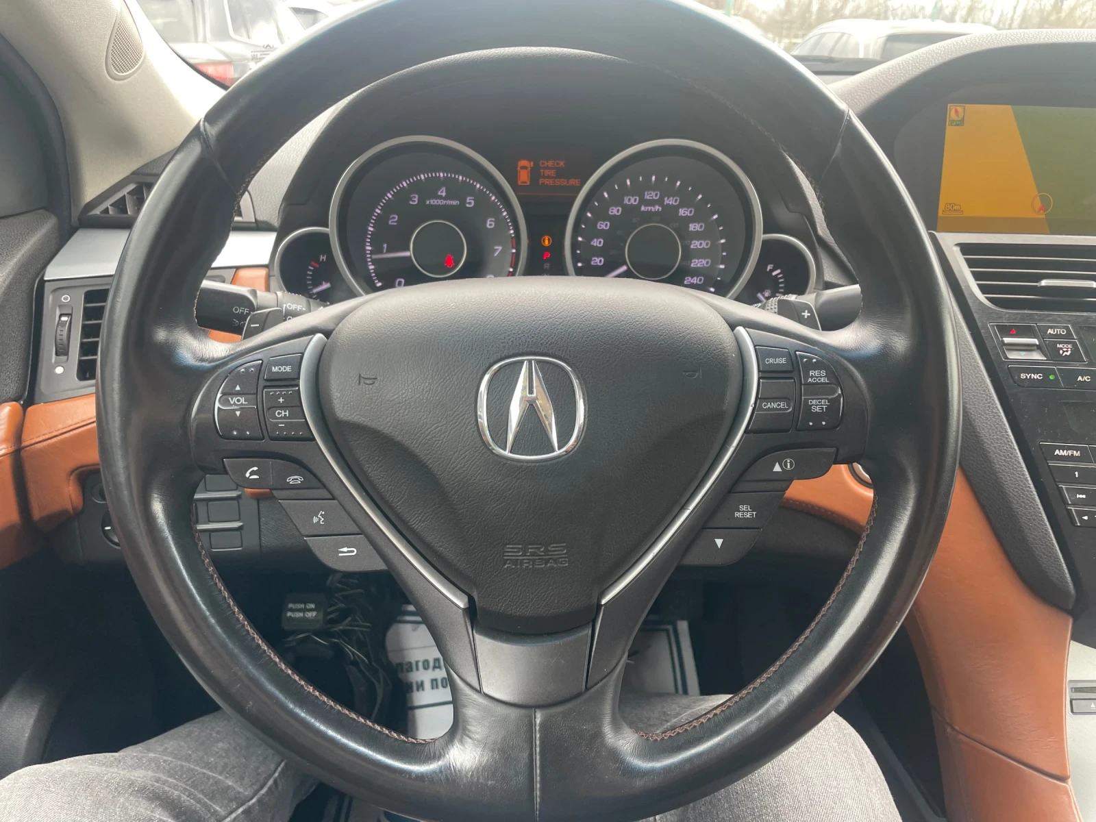 Acura ZDX 3.7 AWD Швейцария, снимка 16 - Автомобили и джипове - 54086906