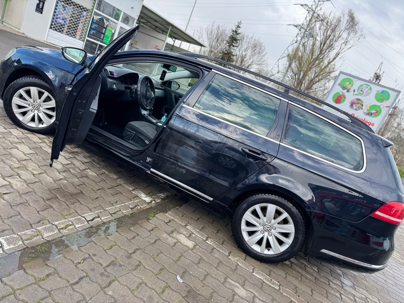 VW Passat Passat B7 2.0TDI 140ks DSG, снимка 2 - Автомобили и джипове - 54122460