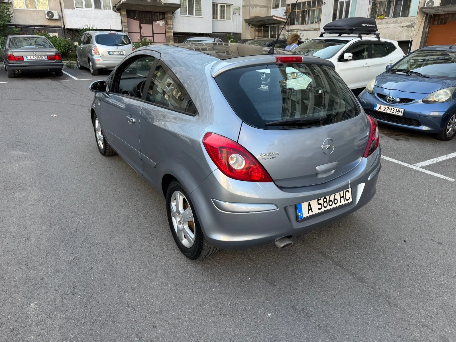 Opel Corsa 1.2, снимка 4 - Автомобили и джипове - 55450053