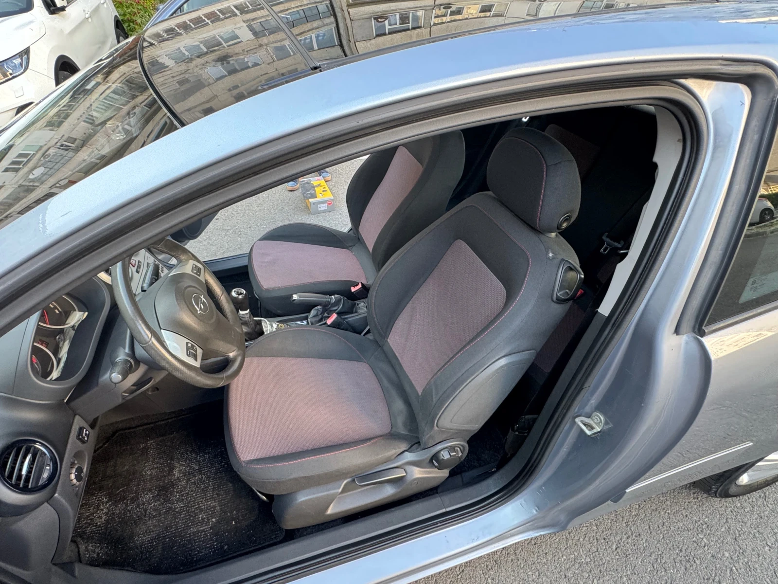 Opel Corsa 1.2, снимка 8 - Автомобили и джипове - 55450053
