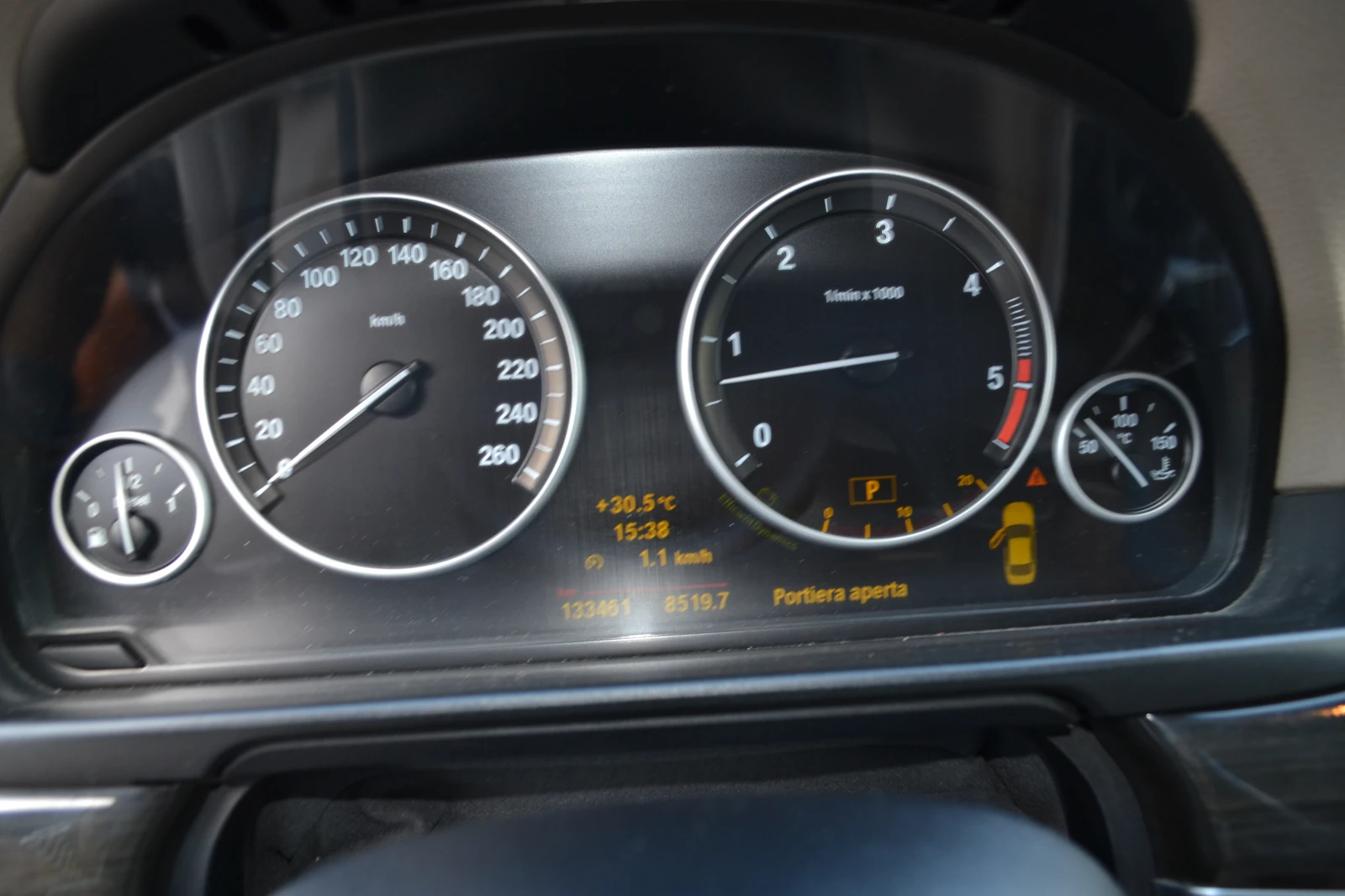 BMW 530 530d-133000k.m, снимка 11 - Автомобили и джипове - 55575849