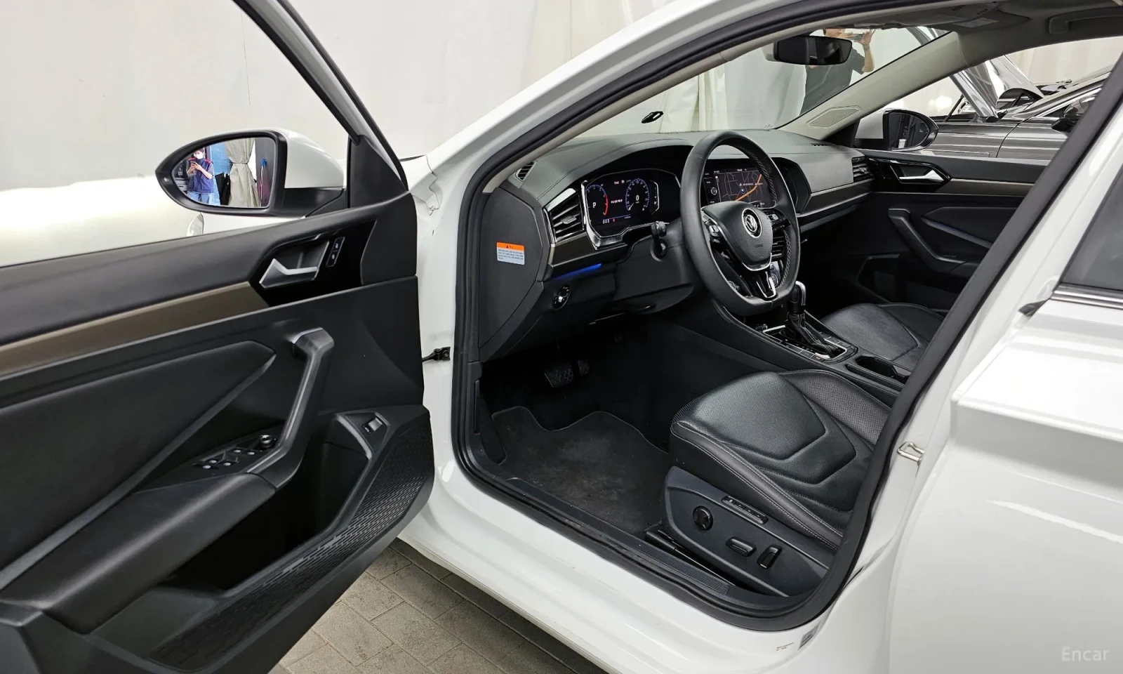 VW Jetta 1.4TSI\Дигитално табло\Подгреви, снимка 10 - Автомобили и джипове - 56199227