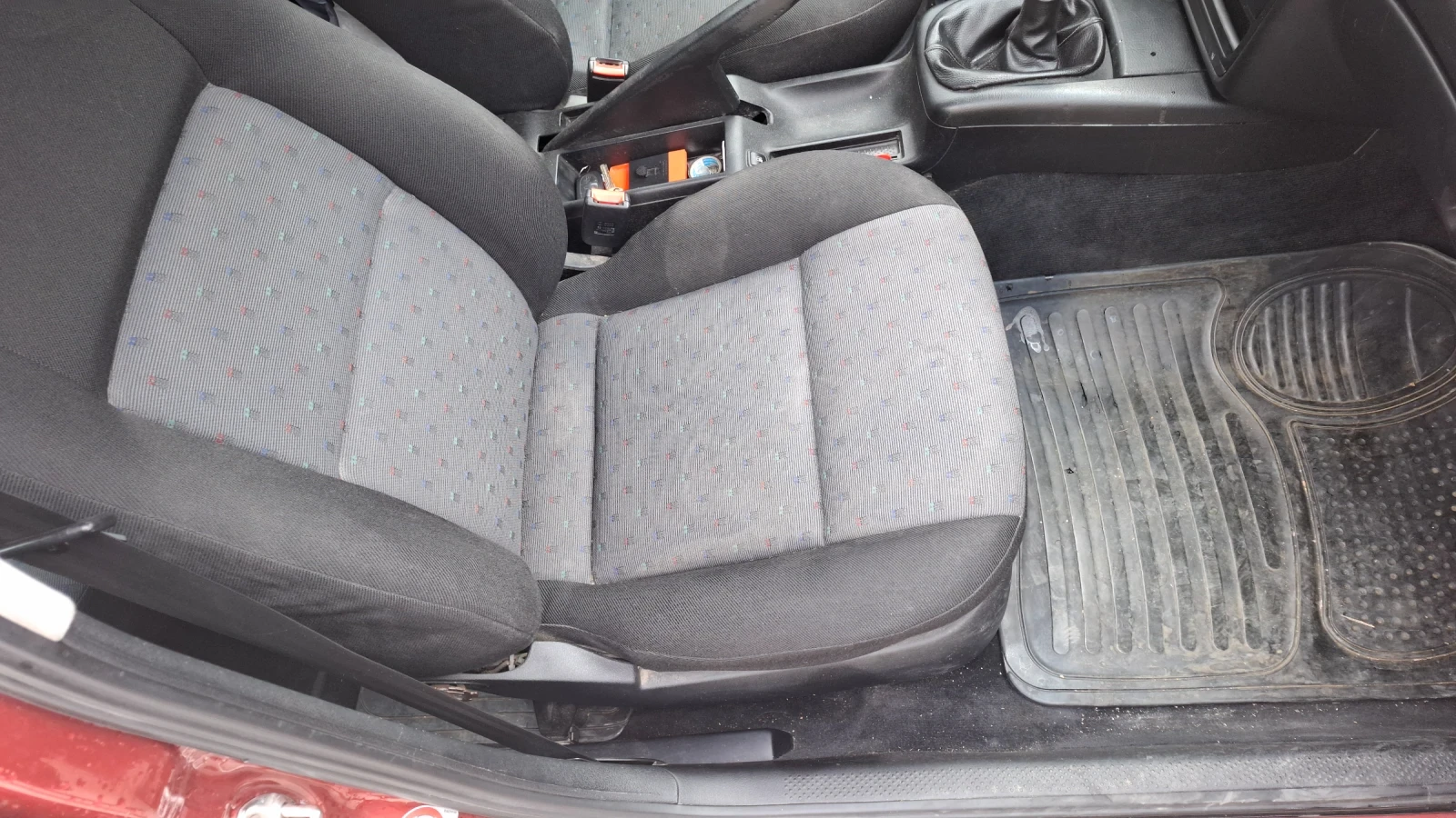 VW Passat 1.8i+ газ.инжекцион, снимка 13 - Автомобили и джипове - 56270542