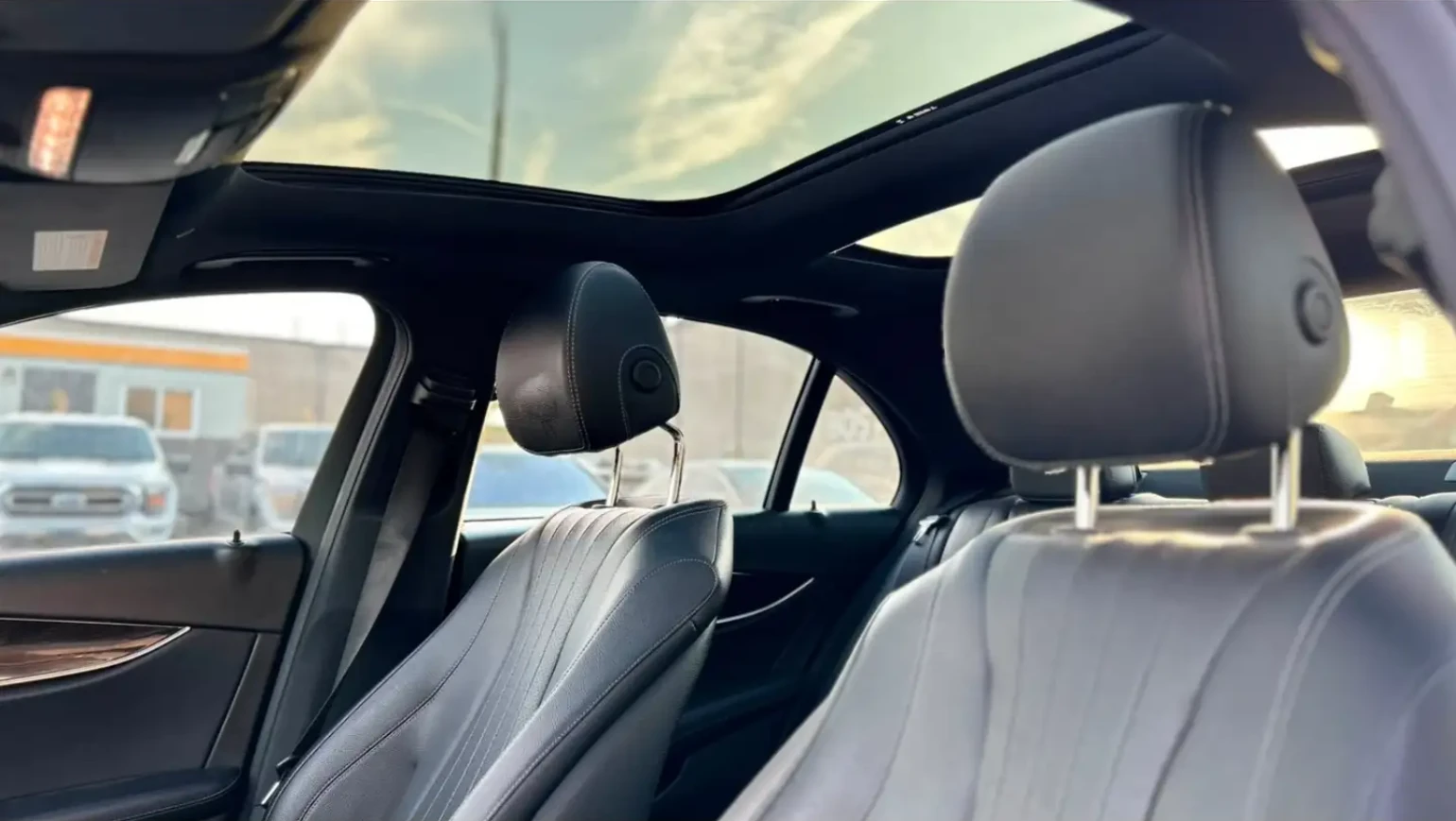 Mercedes-Benz E 300 AMG LINE/BURMESTER/360/������ ��� ������������/  | Mobile.bg � ����������� 16