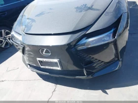 Lexus RZ 300E, снимка 13