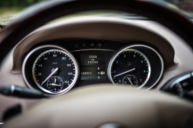 Mercedes-Benz GL 450 v8  Facelift ГАЗ .Регистриран  117 100км!Обслужен!, снимка 13