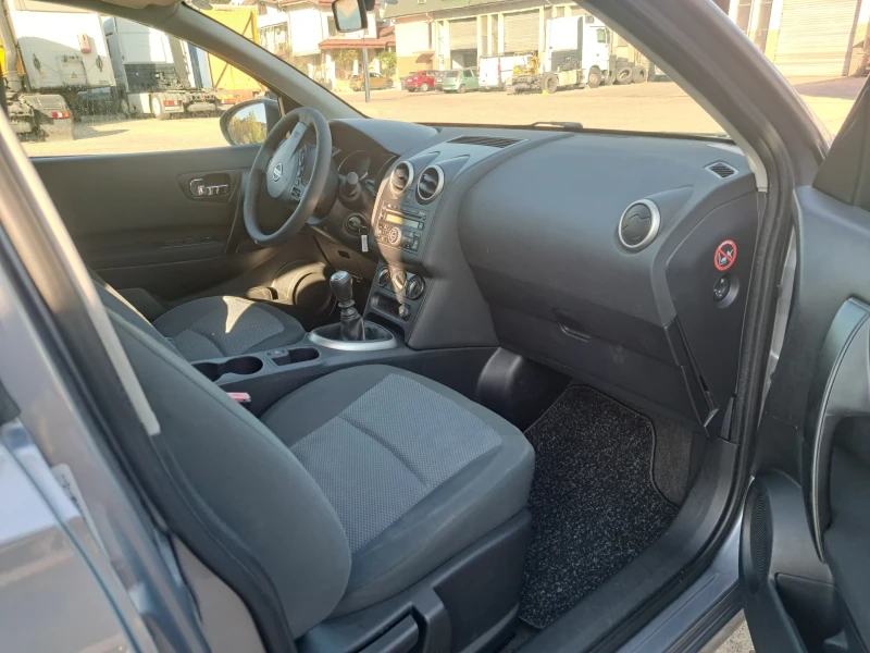 Nissan Qashqai Фейслифт, снимка 9 - Автомобили и джипове - 47846562