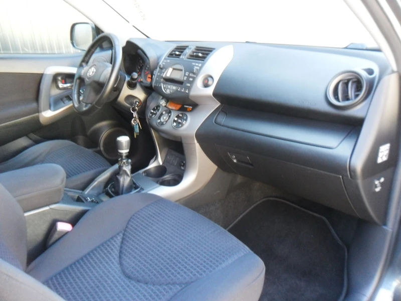 Toyota Rav4 2, 2-D4D-4X4-ITALY, снимка 12 - Автомобили и джипове - 49583854