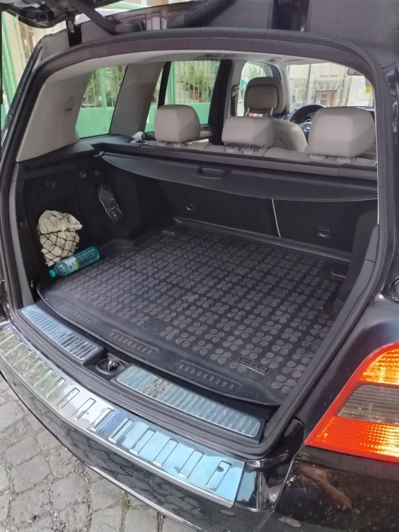 Mercedes-Benz GLK 320 CDI 4 Matic, снимка 12 - Автомобили и джипове - 51339560