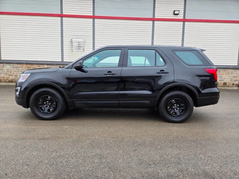 Ford Explorer * POLICE INTERCEPTOR / AWD Many Available / Plusie, снимка 4 - Автомобили и джипове - 52914652