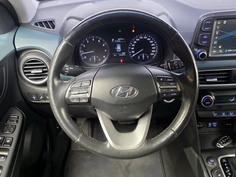 Hyundai Kona 1.6Т, снимка 13 - Автомобили и джипове - 54257130