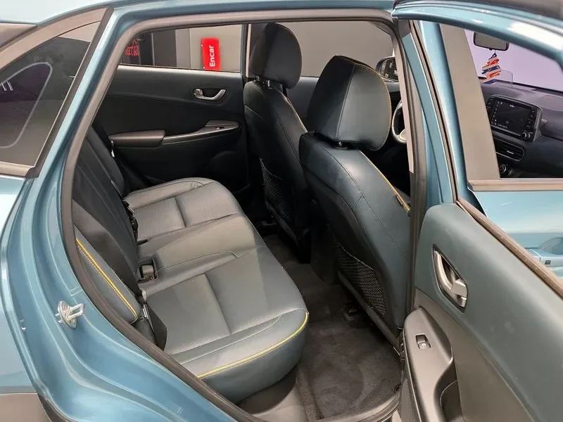 Hyundai Kona 1.6Т, снимка 12 - Автомобили и джипове - 54257130