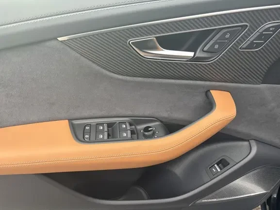 Audi RSQ8 Performance = NEW = Black Optic Plus �������� | Mobile.bg � ����������� 5