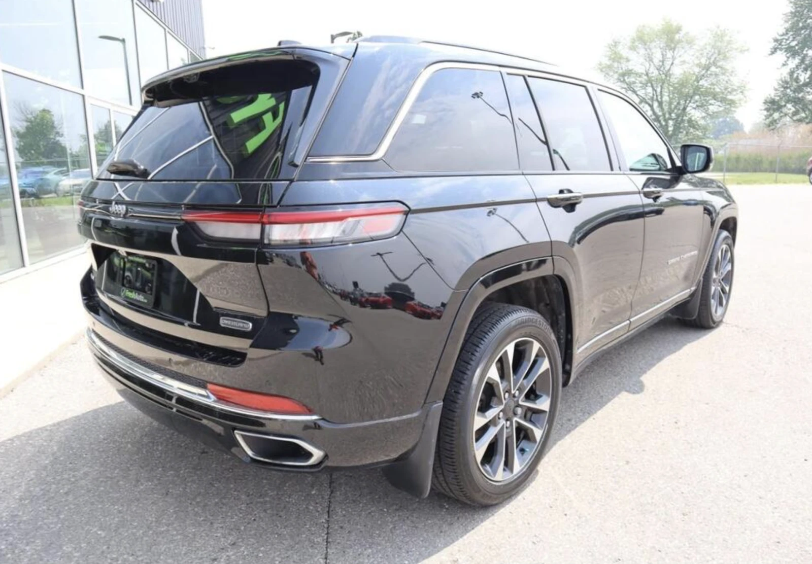 Jeep Grand cherokee 2022 Jeep Grand Cherokee Overland - изображение 6