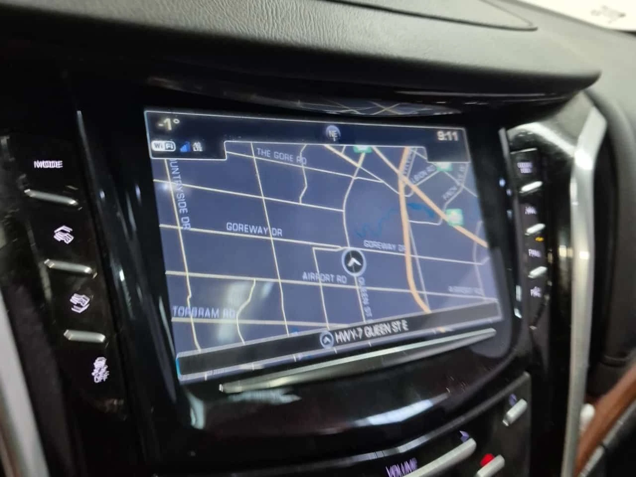 Cadillac Escalade LUXURY| PANORAMA| 2 КЛЮЧА| CARFAX , снимка 11 - Автомобили и джипове - 53947428