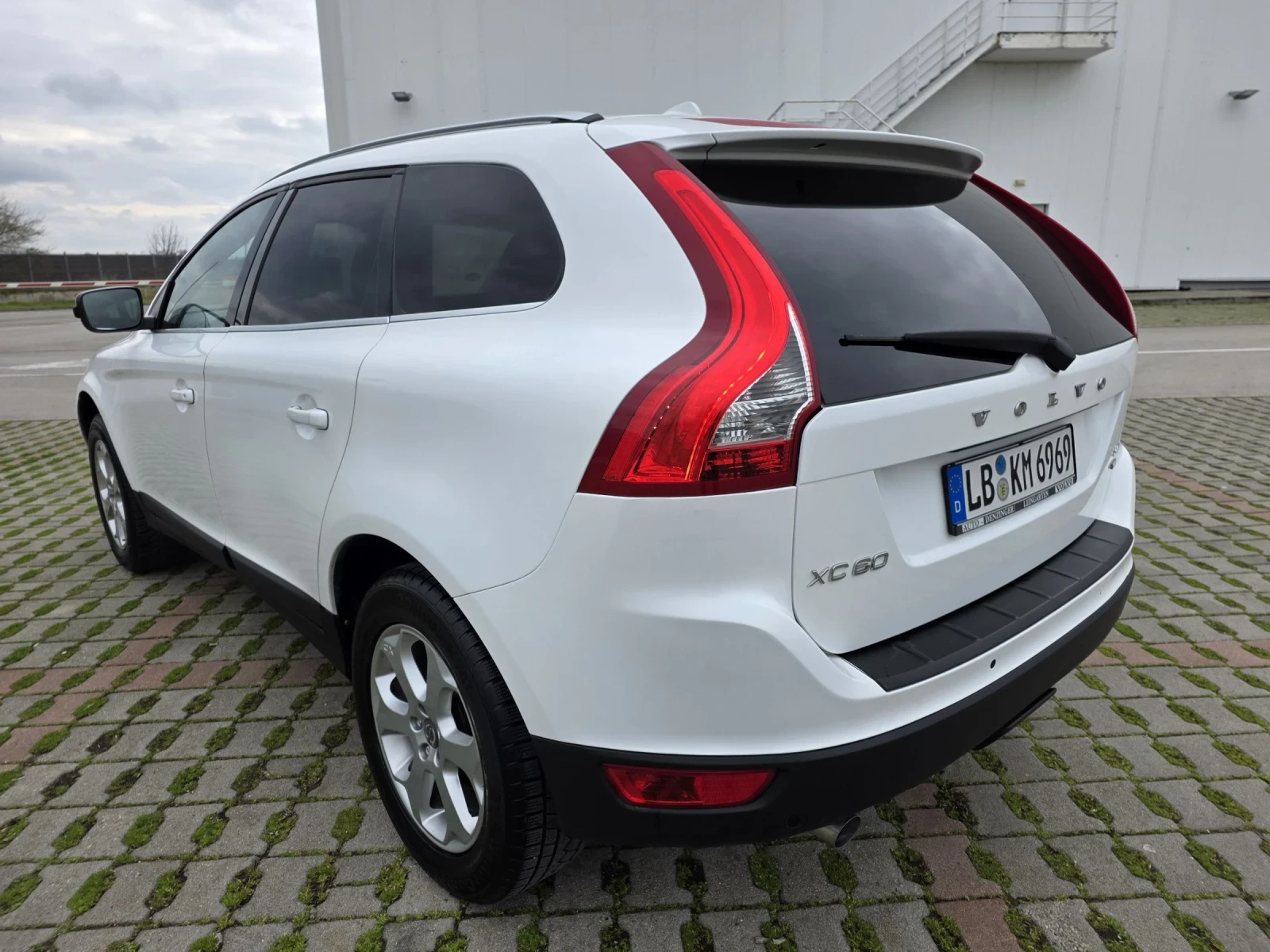 Volvo XC60 2.4 d5 175k.c �������� | Mobile.bg � ����������� 6