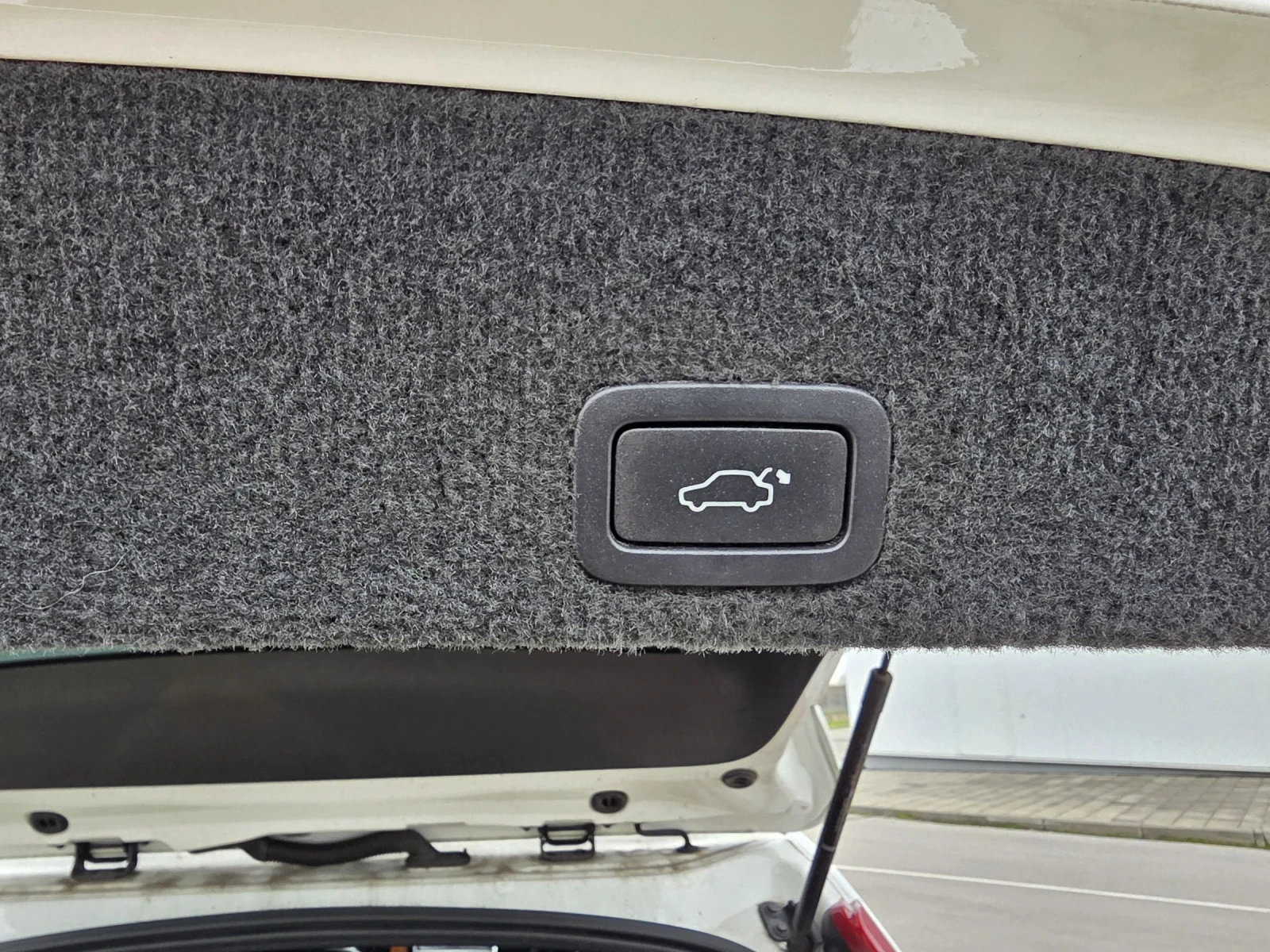 Volvo XC60 2.4 d5 175k.c �������� | Mobile.bg � ����������� 15